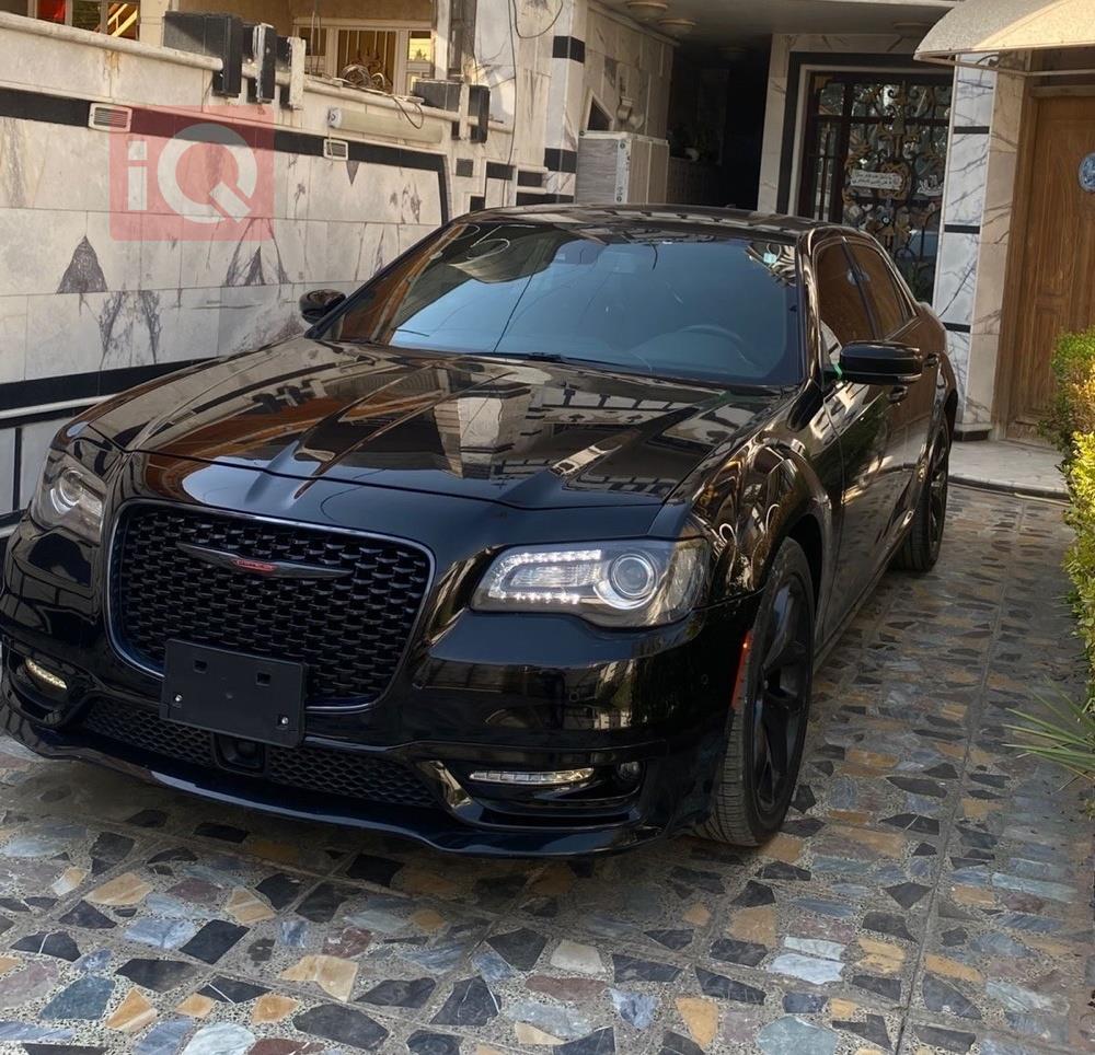 Chrysler 300